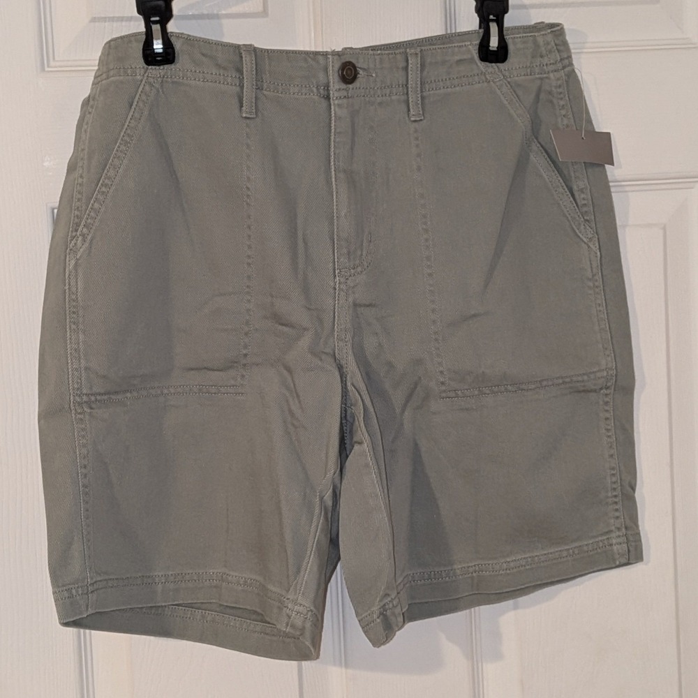 Falls Creek Sage Green Utility Bermuda Shorts Womens Size 8 Cotton Twill New